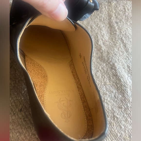 The Office of Angela Scott Ms. Jane Oxford - Picture 8 of 10